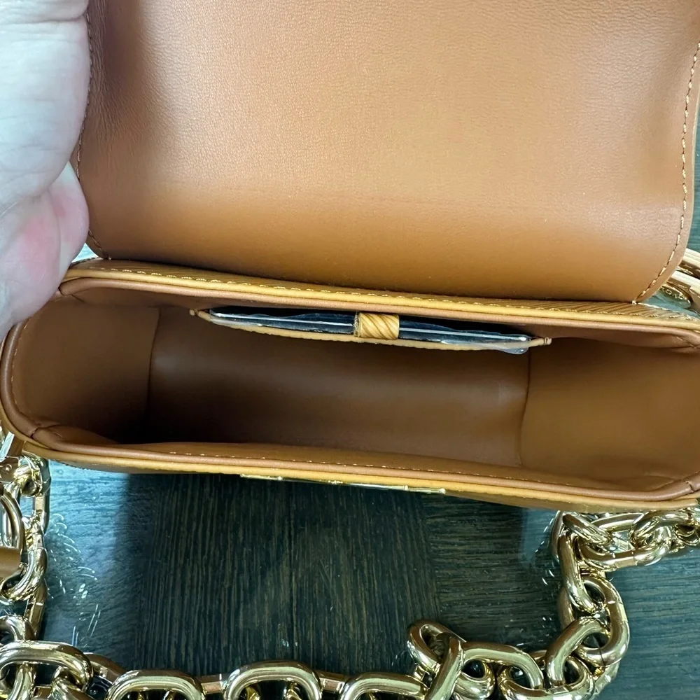 Louis Vuitton experience perfect
